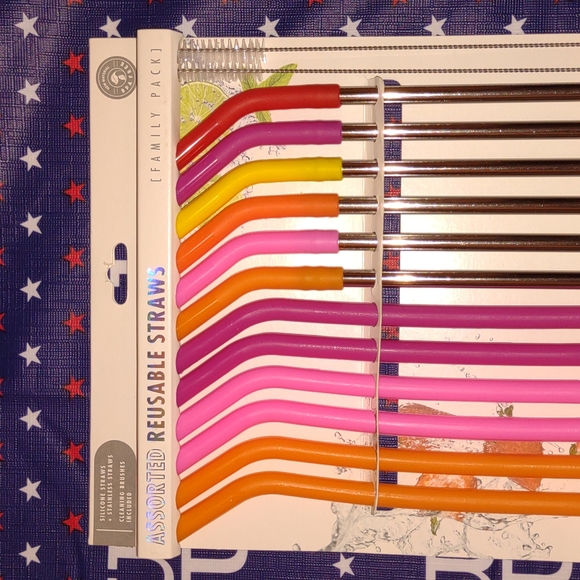 New Assortment of Reusable Straws - Picture 4 of 7